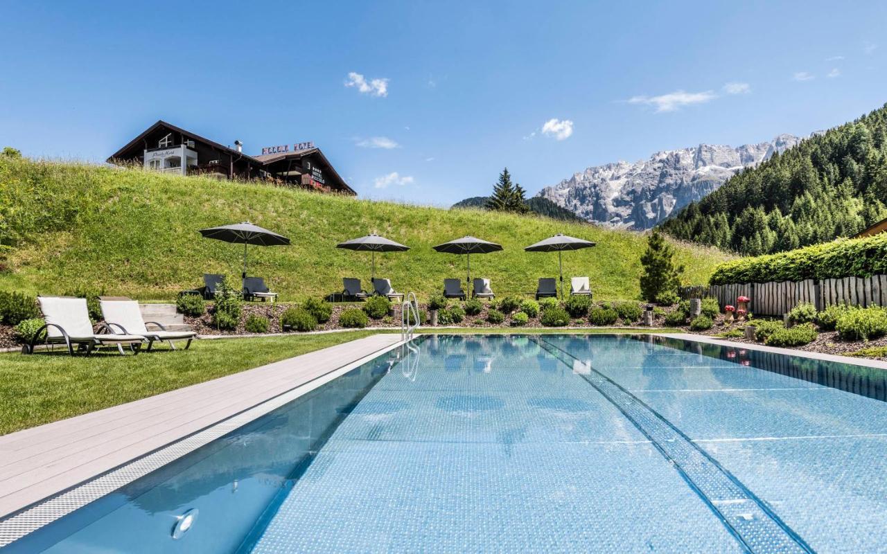 Portillo Dolomites 1966' Hotel Selva di Val Gardena